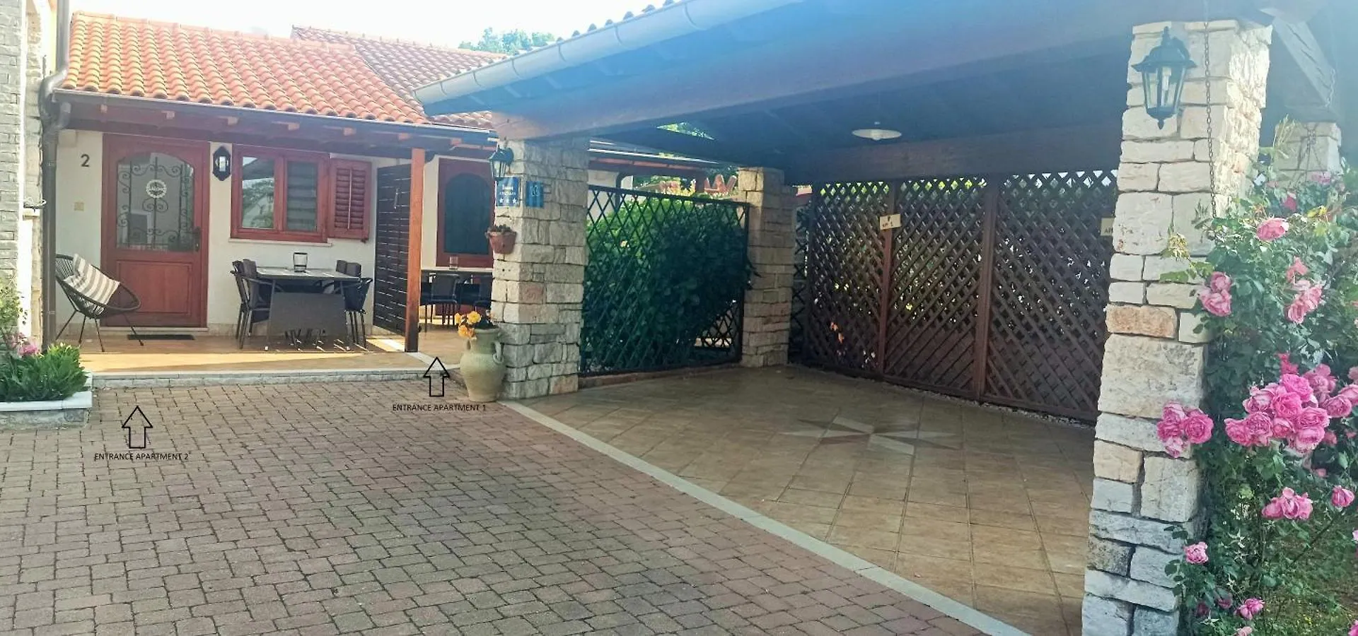 Apartments Sara Bale Κροατία